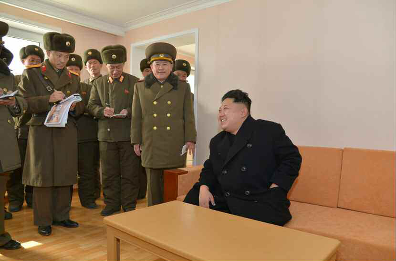 Illustration for article titled Así es por dentro el remodelado avión de la era soviética de Kim Jong-un